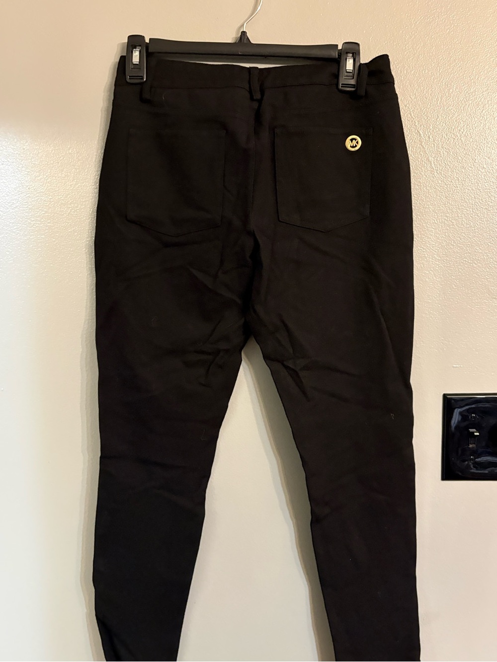 Women’s Michael Kors pants size 6 super stretchy